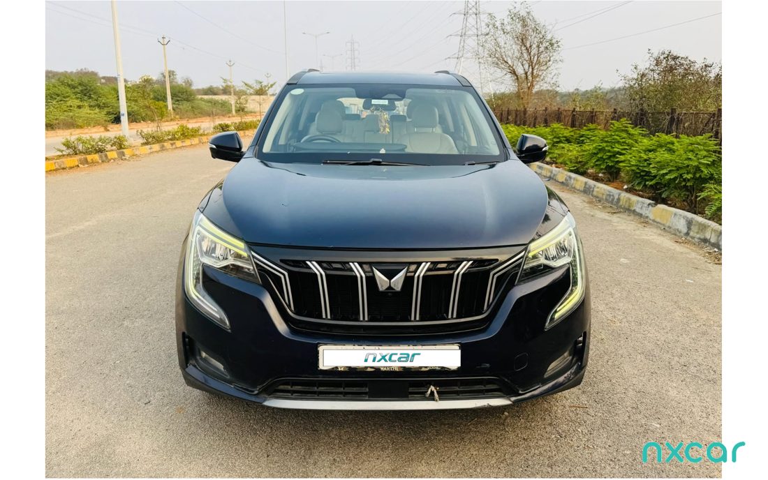 2022 Mahindra XUV700 AX7DIESELATAWD7STR