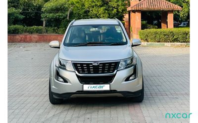 2019 Mahindra XUV500