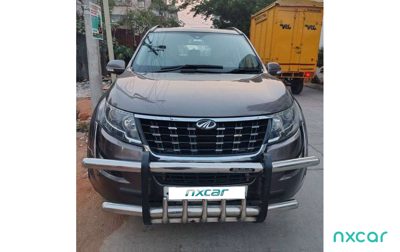 2019 Mahindra XUV500