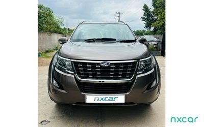 2019 Mahindra XUV500