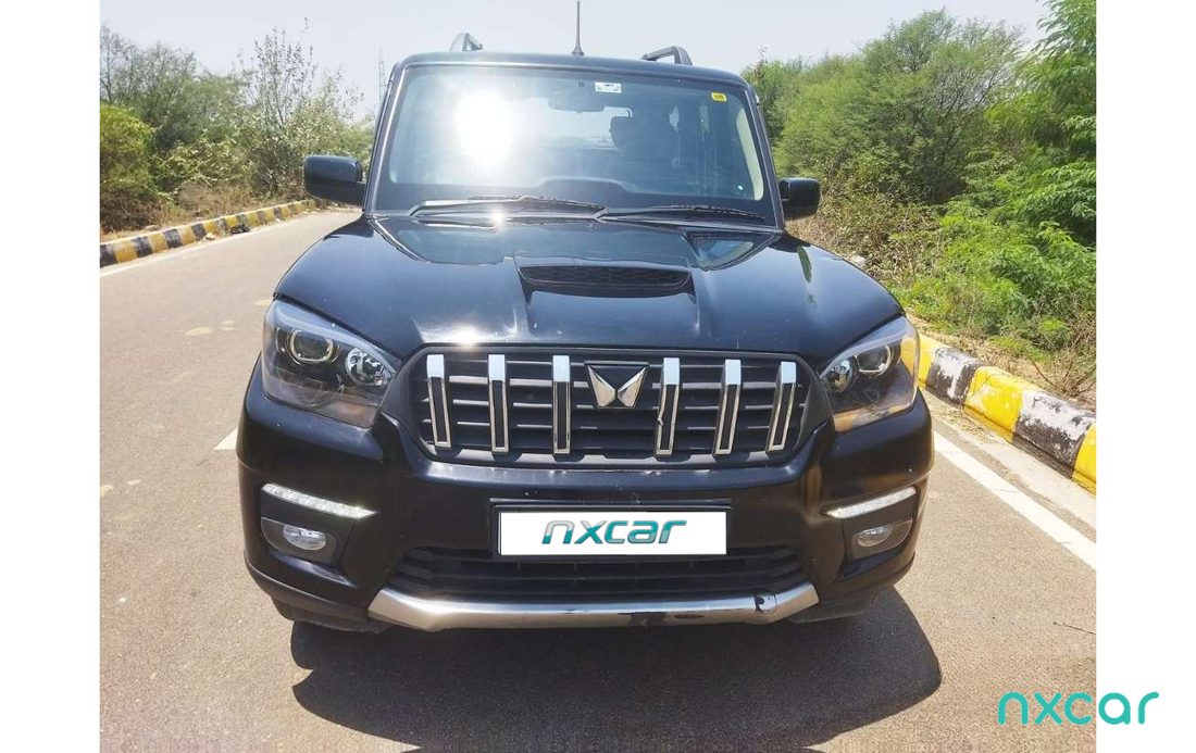 2025 Mahindra Scorpio SMT7STR