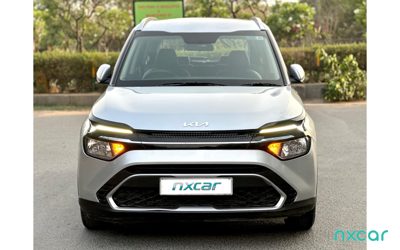 2023 KIA Carens
