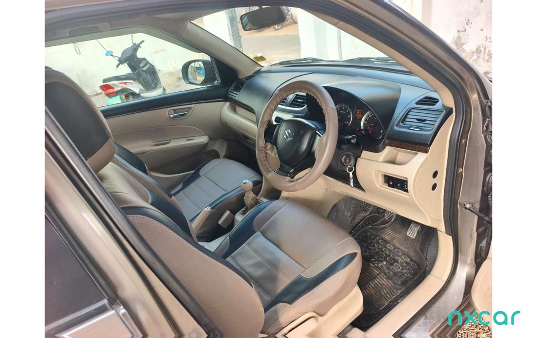 2015 Maruti Suzuki Dzire VDI