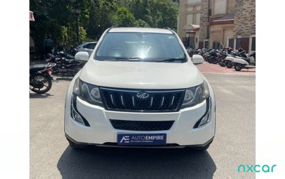 2018 Mahindra XUV500