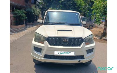 2016 Mahindra Scorpio 2.2S4PLUS