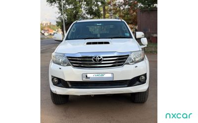 2014 Toyota Fortuner 4X4MT2.8DIESEL