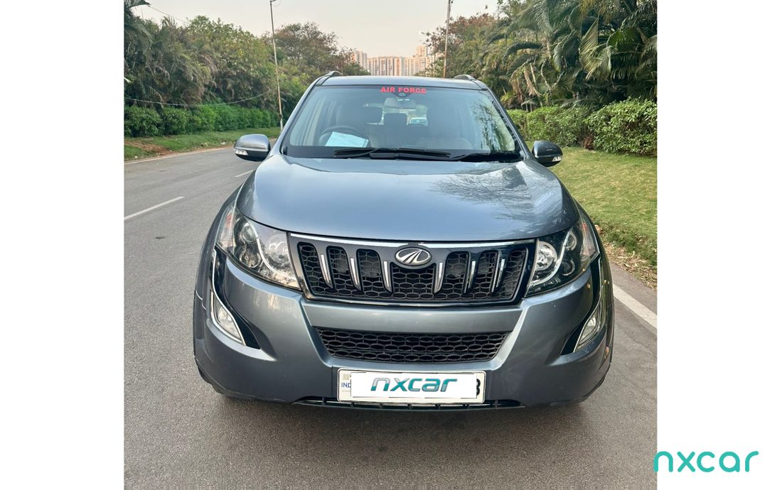 2016 Mahindra XUV500