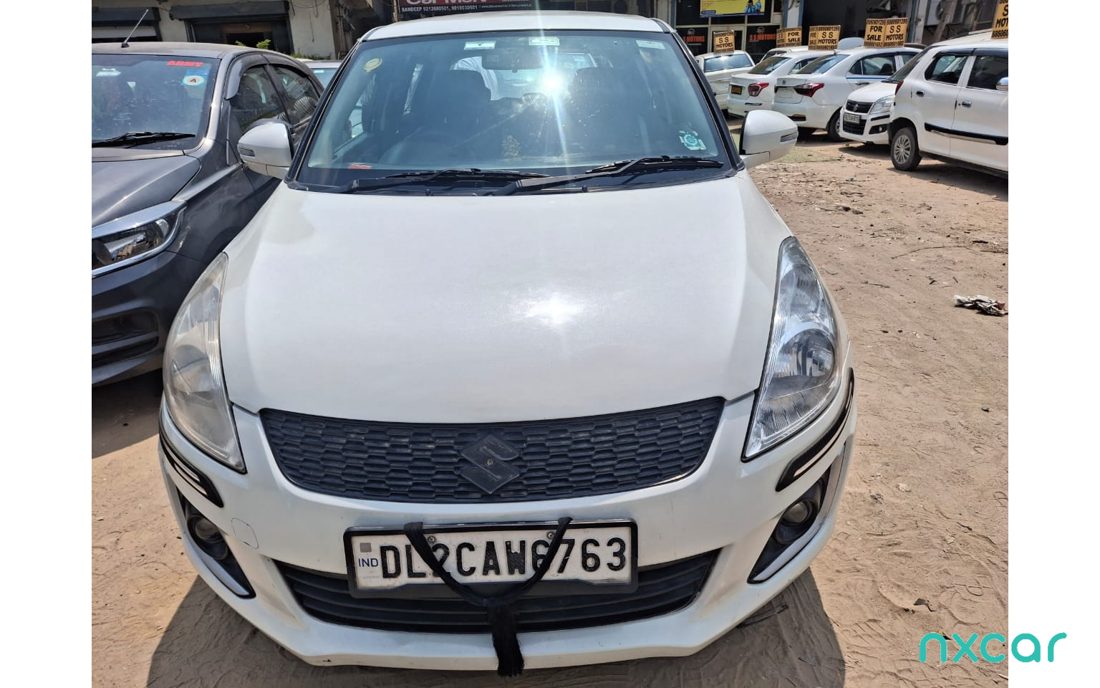 2017 Maruti Suzuki Swift LXI