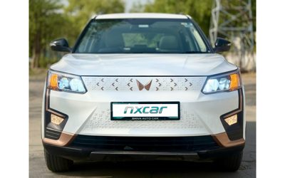 2024 Mahindra XUV400 EL39.4KWH