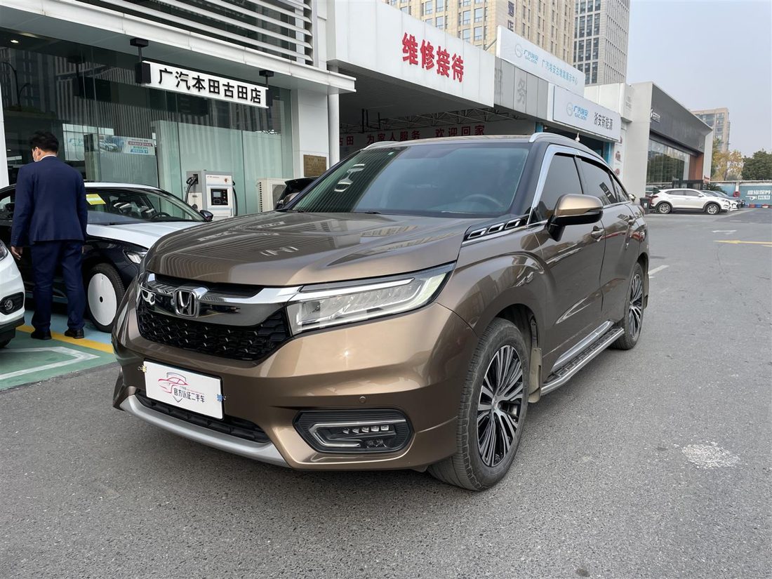 2017 Honda 2.0T-A/MT-370TURBO Prestige 4WD (China-V)
