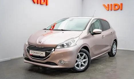 2013 Peugeot 208