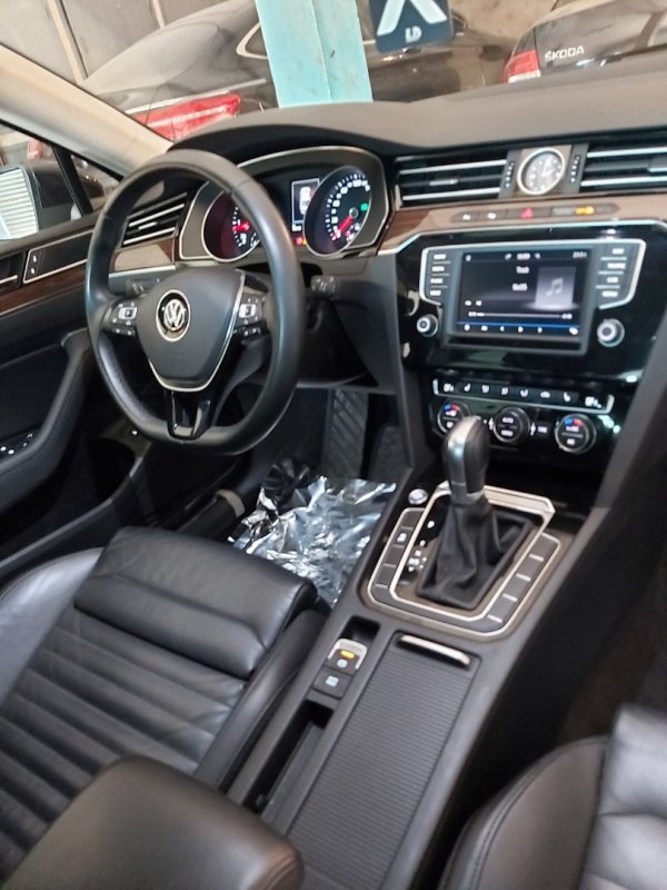 2017 Volkswagen Passat