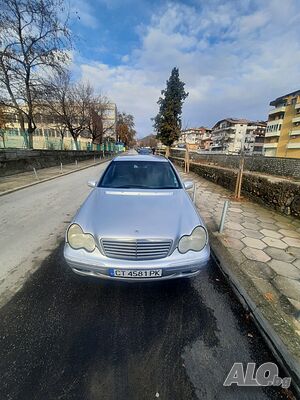 2002 Mercedes-Benz C-Class