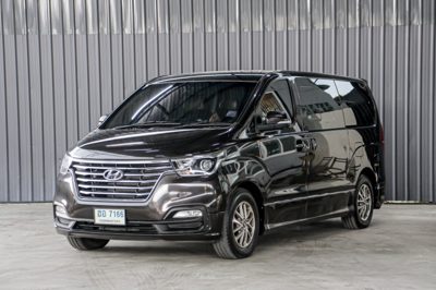 2019 Hyundai H1 2.5DELUXE