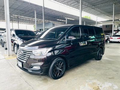 2020 Hyundai H1 2.5DELUXE
