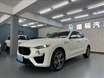 2022 Maserati Levante