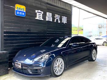 2022 Porsche Panamera