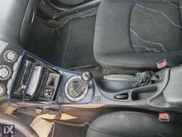 2002 Hyundai Coupe