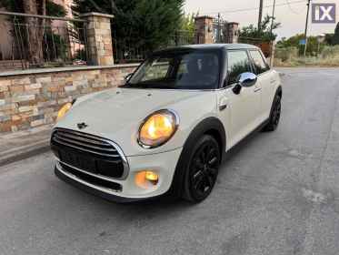 2015 MINI Cooper