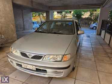 1998 Nissan Almera