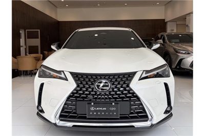 2025 Lexus UX