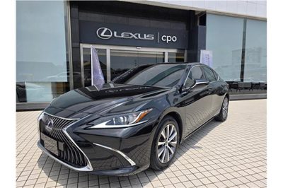 2021 Lexus ES