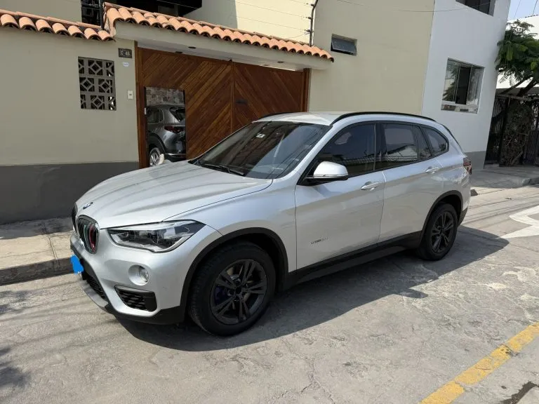 2017 BMW X1 20I Joy