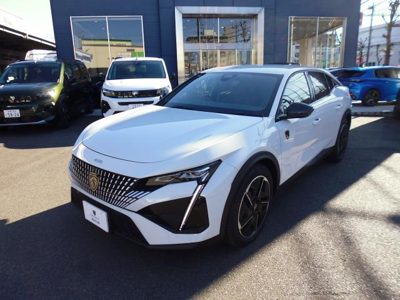 2025 Peugeot 408 GTHYBRID