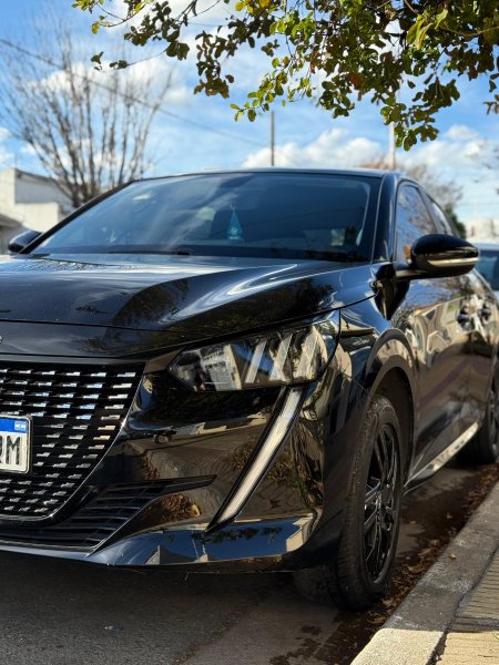 Peugeot 208 L/201.6STYLE