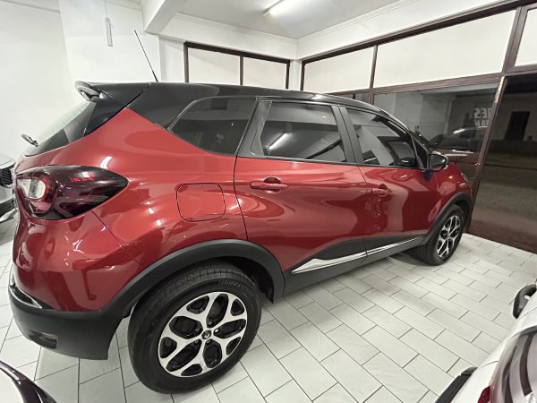 Renault Captur 2.0INTENS