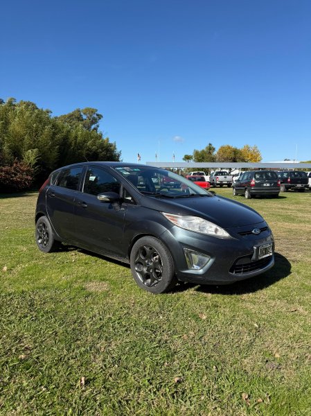 2011 Ford Fiesta 1.65PTITANIUM(KD)