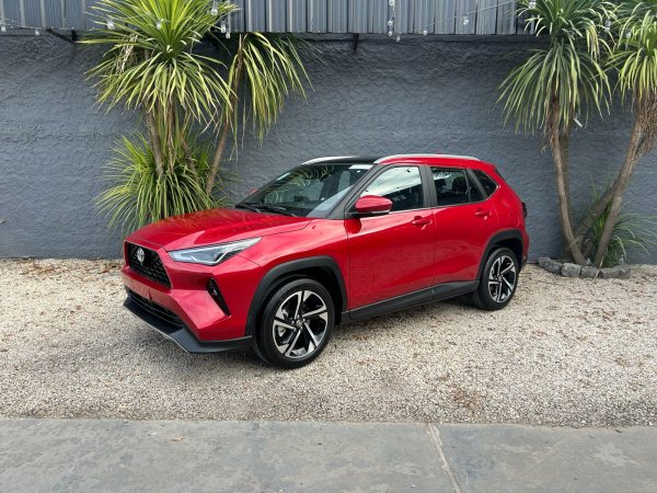 2026 Toyota Yaris CROSSSEGHEV1.5ECVT