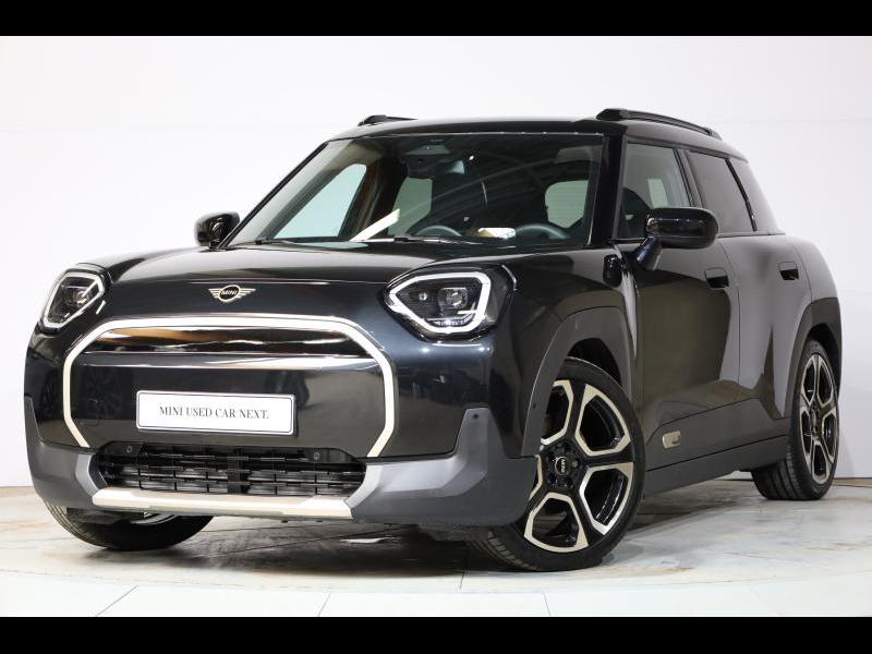 2025 MINI Aceman
