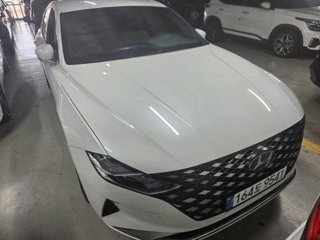 2022 Hyundai Grandeur Gasoline 2500cc Premium Choice