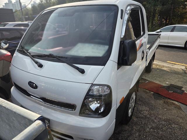 2017 KIA Extra-long King Cab CRDi DLX