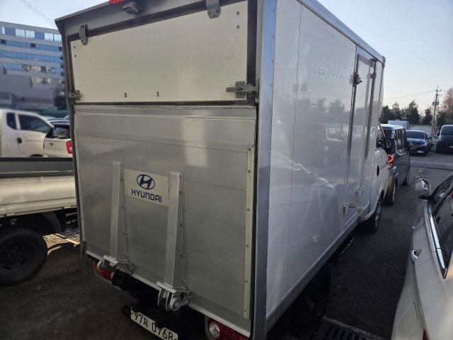 2017 Hyundai Porter
