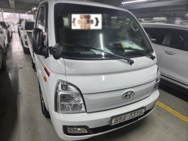 2022 Hyundai Porter Extra-long Super Cab CRDi