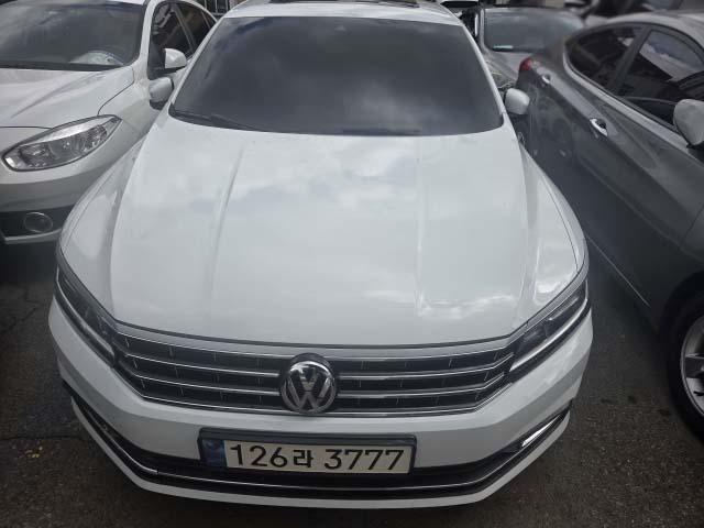 2018 Volkswagen Passat 2.0FSIPREMIUM