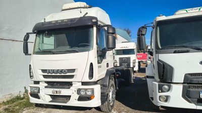 2013 Iveco Cursor 180E33 CHASISCABINA