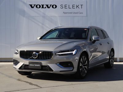 2025 Volvo V60 ULTRAB4
